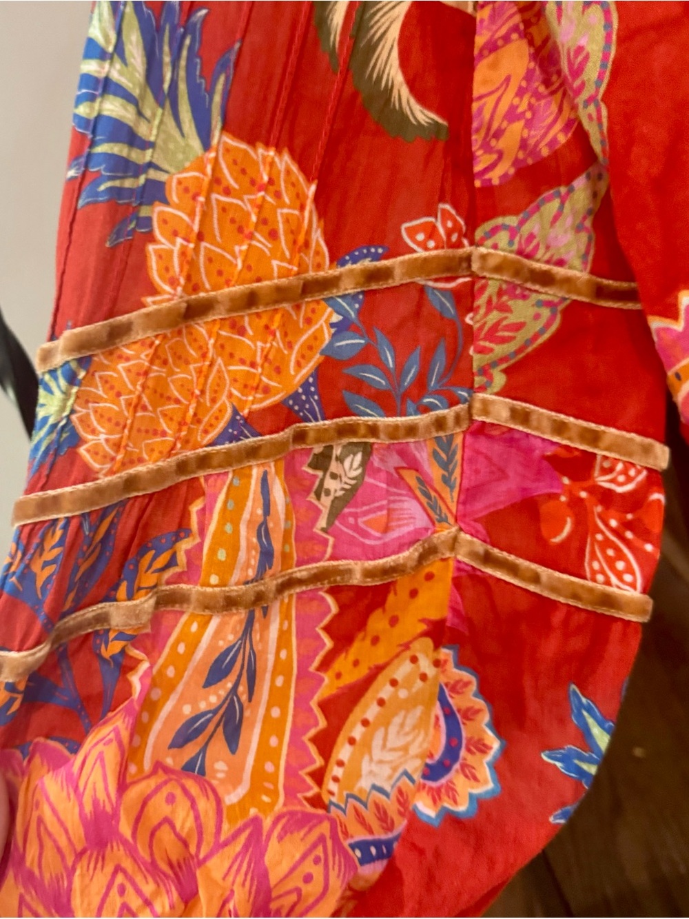 FARM Rio Red Tropical Pineapple Ruffle Blouse - Picture 3 of 9
